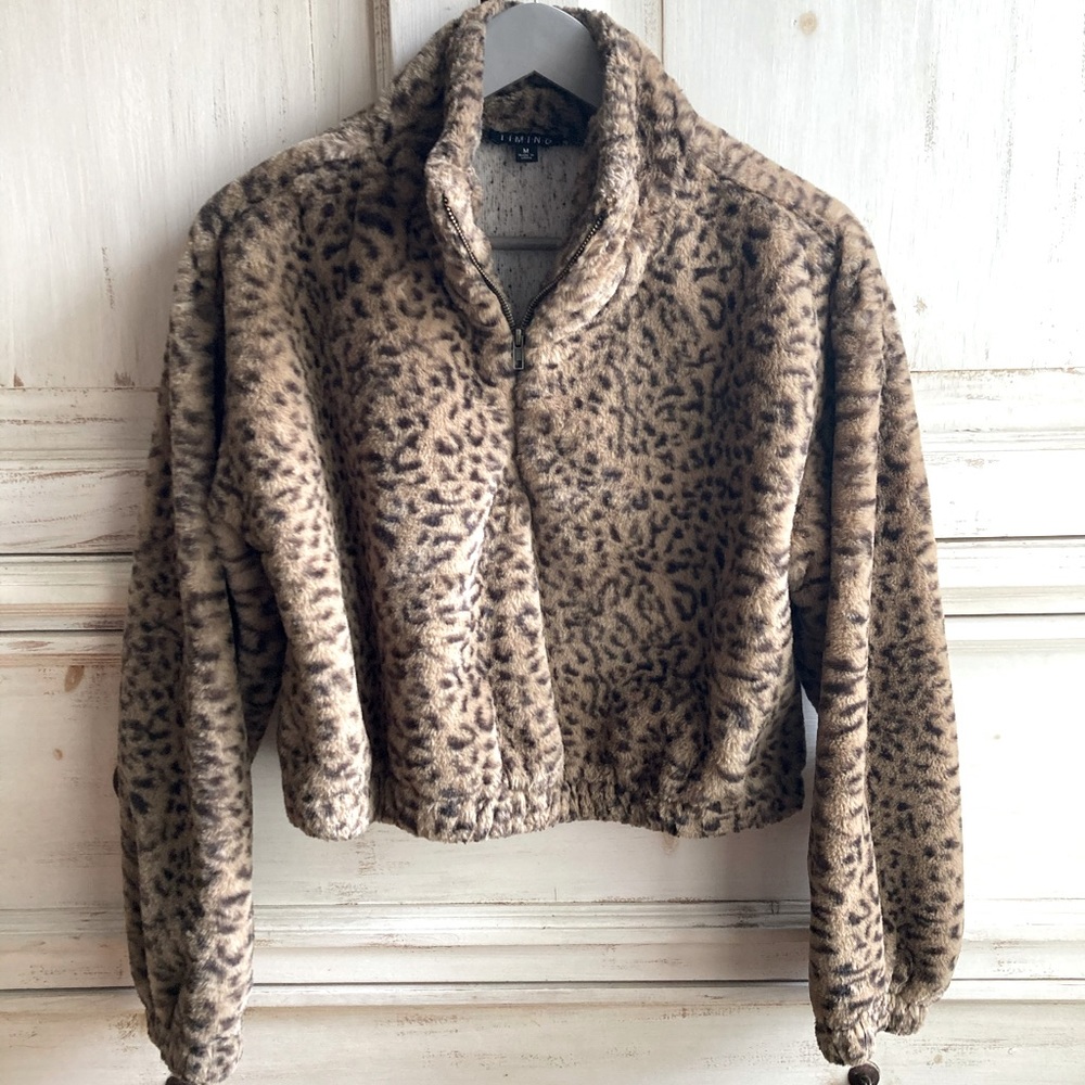 Leapard Fuzzy wide arm Pullover Jacket Un-lined